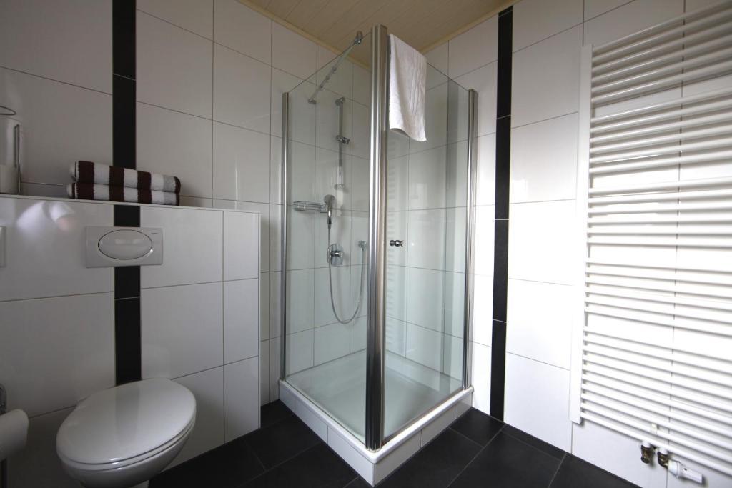 Hotel Kleines Landhaus Wendel Kapellen-Drusweiler Zewnętrze zdjęcie